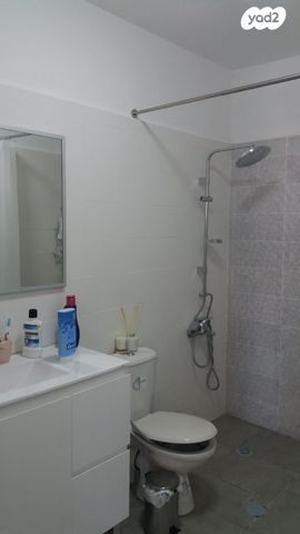 יחידת דיור, הרימון 1, נווה מיכאל, נווה מיכאל