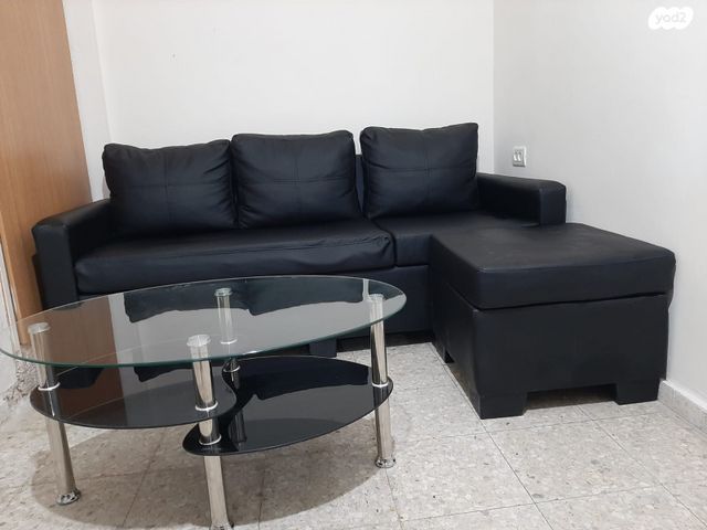 יחידת דיור, הרצוג 59, גני אזור, אזור