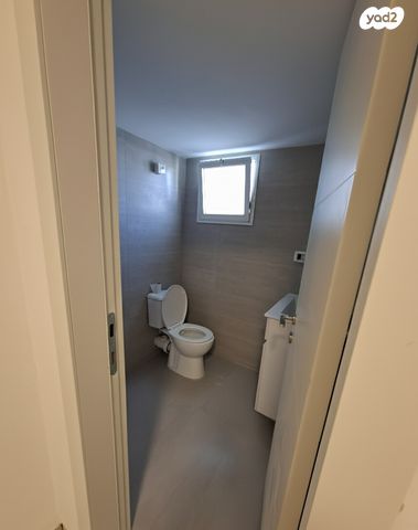 דירה, הראשונים 65, קרית חיים מזרחית, חיפה