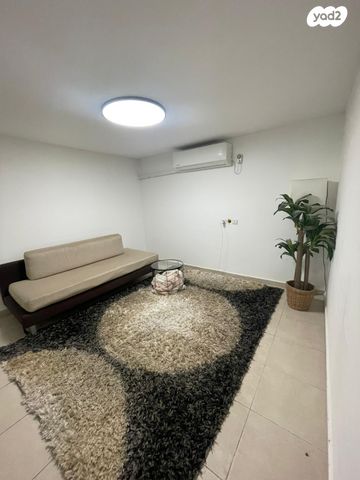 שדרות הרב יהודה ד. זינגר 3