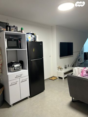 מרתף/ פרטר, התבור 1, תל צור, אבן יהודה