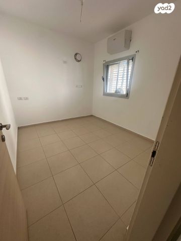 דירה, שדרות רובע יזרעאל 44, רובע יזרעאל סביוני העמק, עפולה