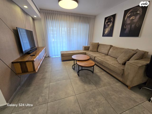 הנרייטה סאלד 67