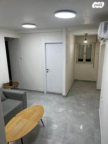 א.ד. גורדון 4