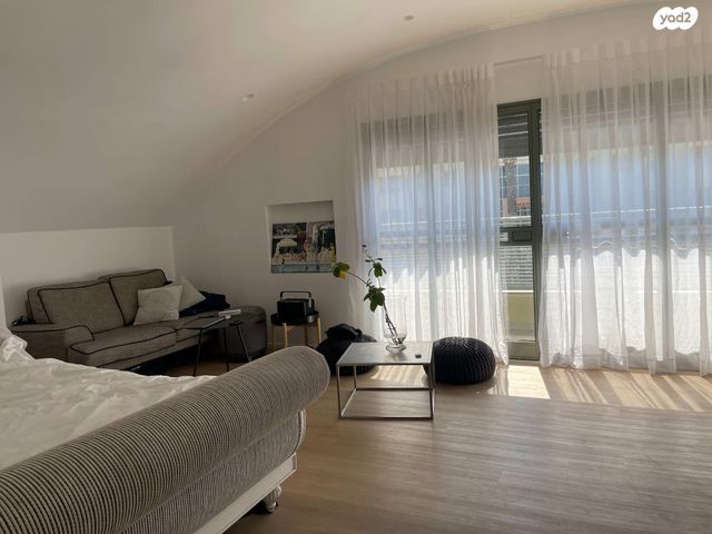 הנשיא יצחק בן צבי 117