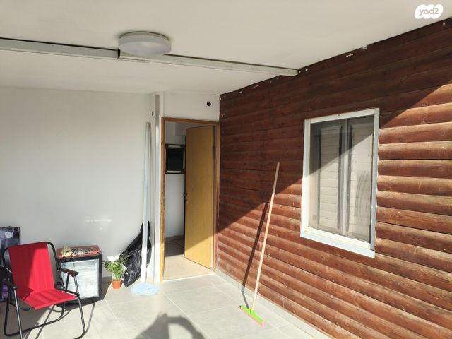 יחידת דיור, תבור 1, בית עריף, בית עריף