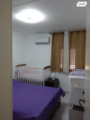 דירה, שרת 40, שז"ר / דקר, טירת כרמל