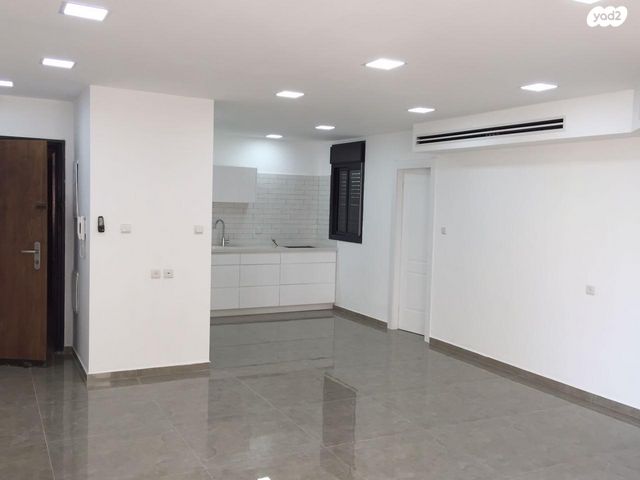 דירה, תירוש 21, ברנע, אשקלון