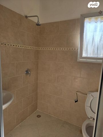 דירה, שדרות בגין 77, נוף הדר, כפר יונה