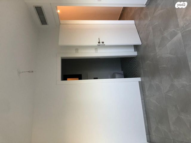 דירה, בר יהודה 8, קיראון, קרית אונו