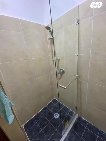 יחידת דיור, הרותם 18, פרדסיה, פרדסיה