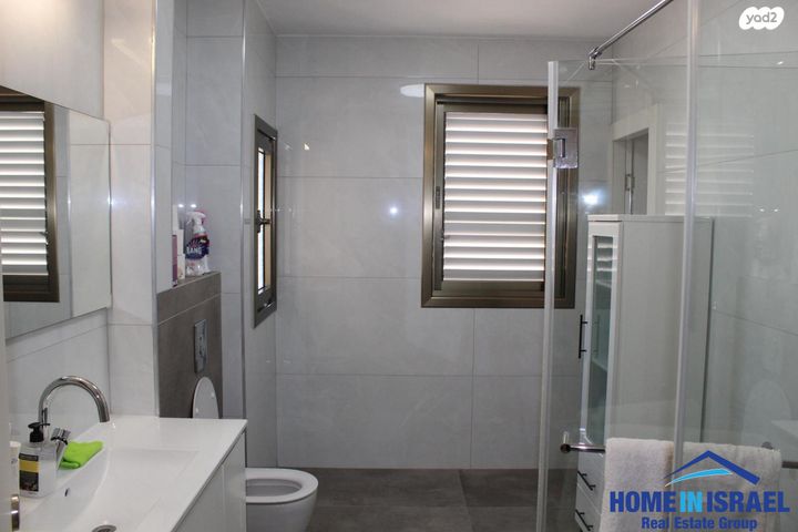 דירה, השבעה, מרכז העיר דרום, נתניה