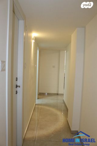 דירה, השבעה, מרכז העיר דרום, נתניה