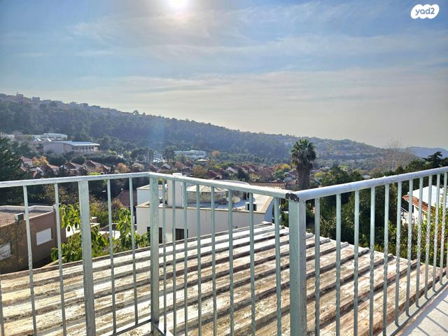 בית פרטי/ קוטג', כפר ורדים