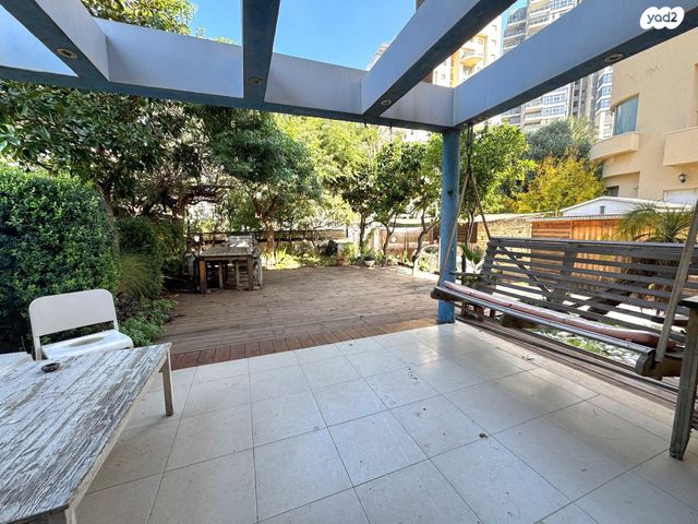 בית פרטי/ קוטג', הצוקים, עין הים, חדרה