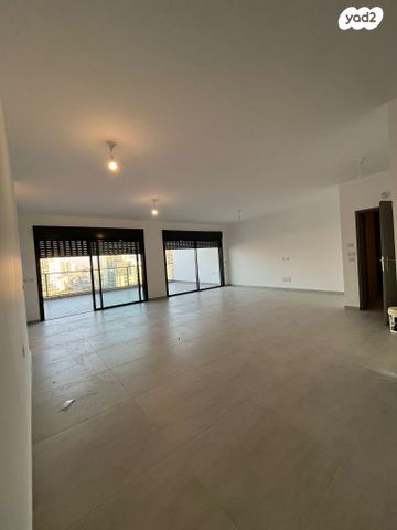 גג/ פנטהאוז