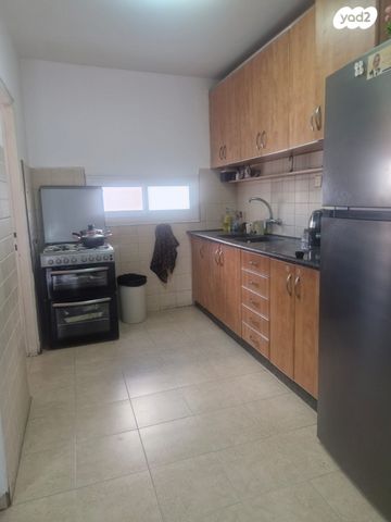 דירה, בן גוריון, אופקים