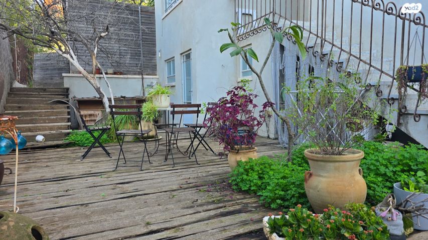 דו משפחתי, פוקס, גבעת העיריות, גדרה