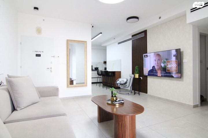 דירה, כיכר סיגל, רובע ה', אשדוד