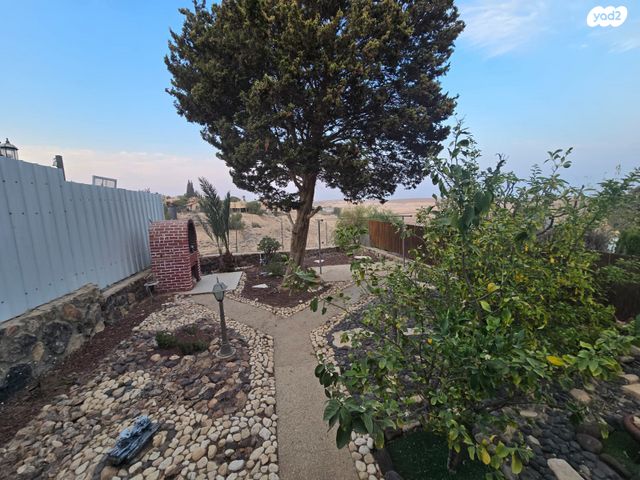 דו משפחתי, לשם, רותם, ערד