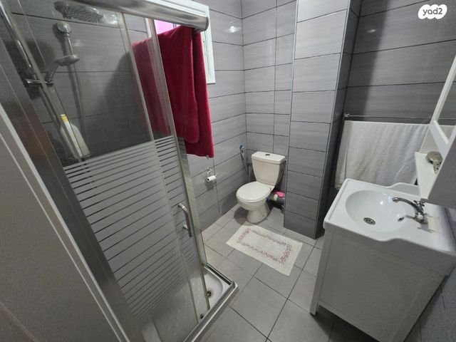 דו משפחתי, לשם, רותם, ערד