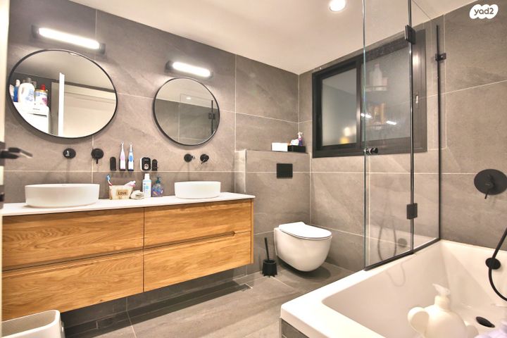 דירה, גבעת זמר, חיפה