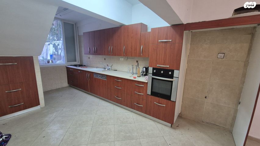 דירת גן, ניר עם, ביצרון ורמת ישראל, תל אביב יפו