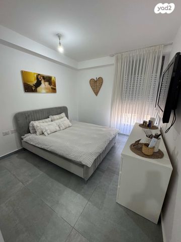 דירה, דרך ארץ, עיר היין, אשקלון