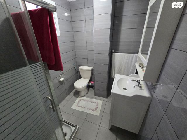 דו משפחתי, לשם, רותם, ערד