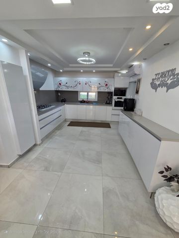 דירת גן, שדרות ששת הימים, הנחלים, שחמון, רובע 5, אילת