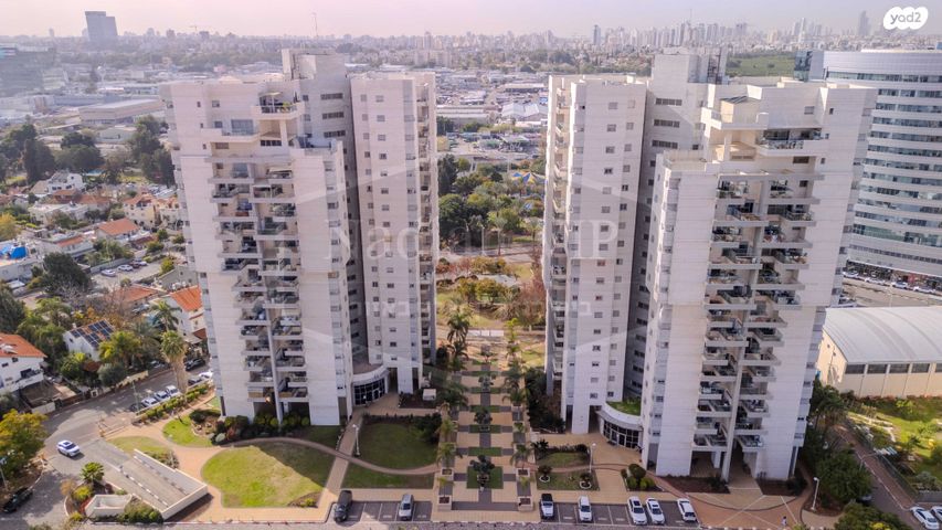 דירה, האיכרים, גני אזור, אזור