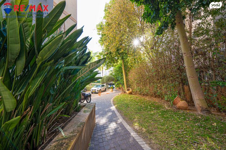 דירה, הרטום 28, קרית השרון, נתניה