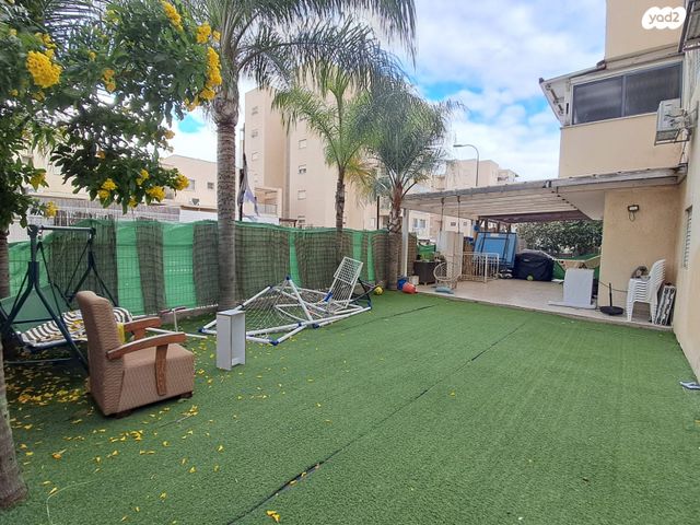 דירת גן, שדרות