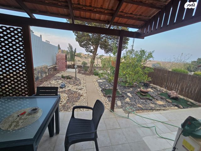 דו משפחתי, לשם, רותם, ערד