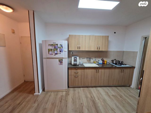 דירה, יהויכין המלך, רובע י"ג, אשדוד