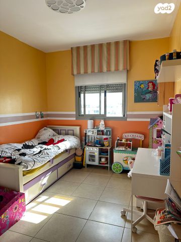 דירה, הנשיא הראשון, א' / צפון מזרח העיר, רחובות