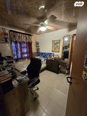 דירת גן, נווה עמל, הרצליה