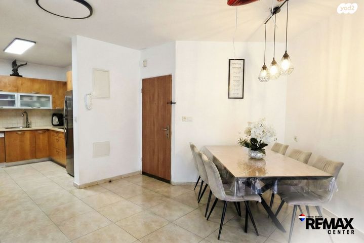 דירה, הרב מיימון, באבוב, בת ים