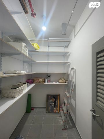 דירה, הנרייטה סולד, קרית היובל, ירושלים