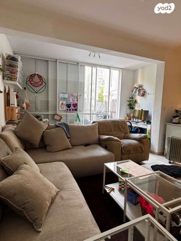 דירה, יעקב מוזר, הצפון החדש - כיכר המדינה, תל אביב יפו