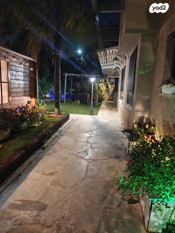 דו משפחתי, נוף הדר, כפר יונה