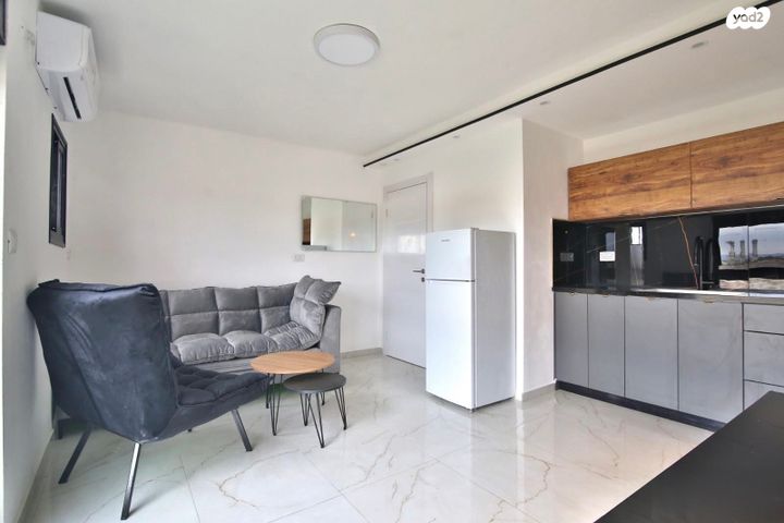 דירה, הרב הרצוג 12, גבעת הרקפות, גבעת תל חי, קרית אתא