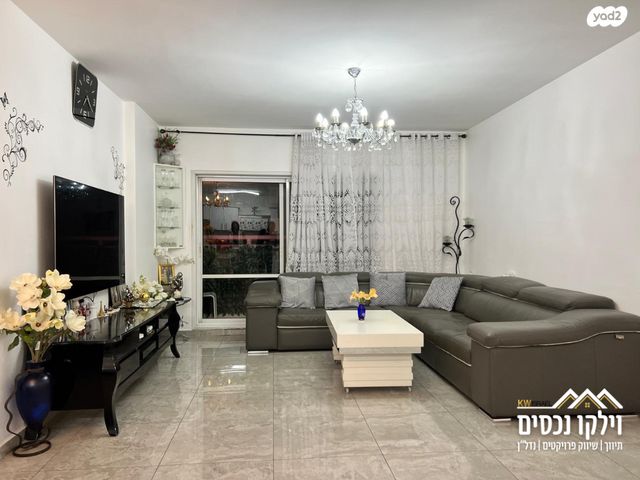 דירה, נווה אלון, ב' / צפון מערב העיר, רחובות