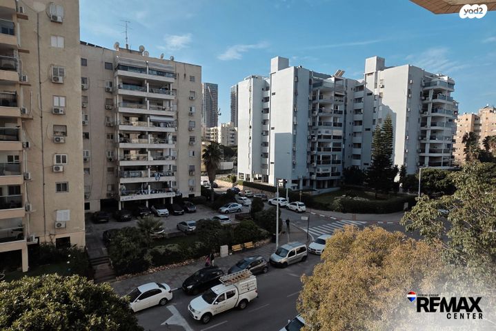 דירה, הרב מיימון, באבוב, בת ים