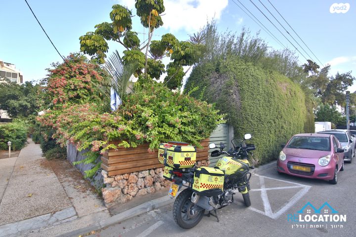 דו משפחתי, הנוטר, קרית חיים מזרחית, חיפה