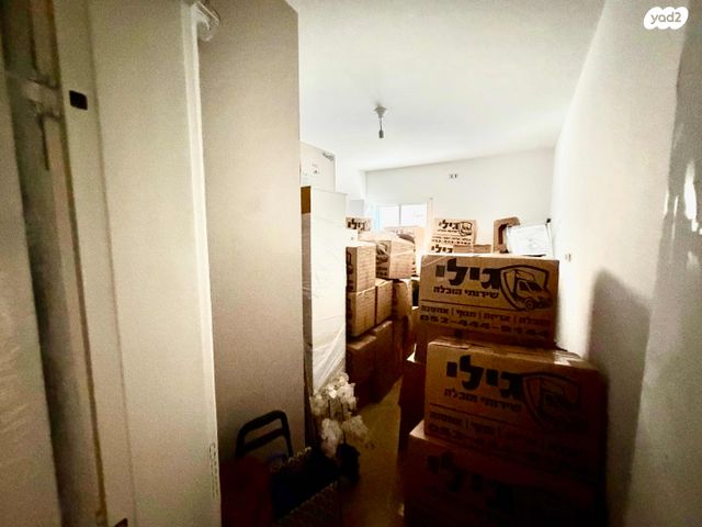 דירת גן, מרכז, הרצליה