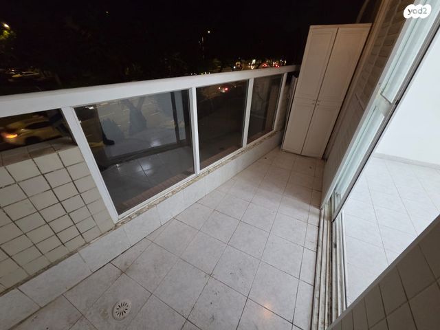 דירה, ה' באייר, רובע הקריה, הסיטי, אשדוד