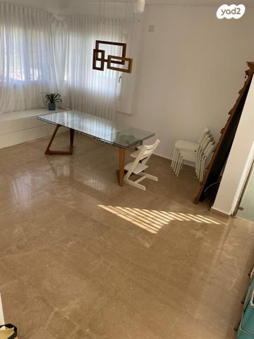 דו משפחתי, בורוכוב, קרית אליהו גולומב, רעננה