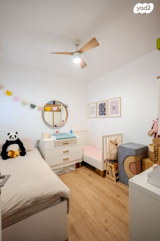 דירה, שכונת בן גוריון, מרכז העיר ג', רמת גן