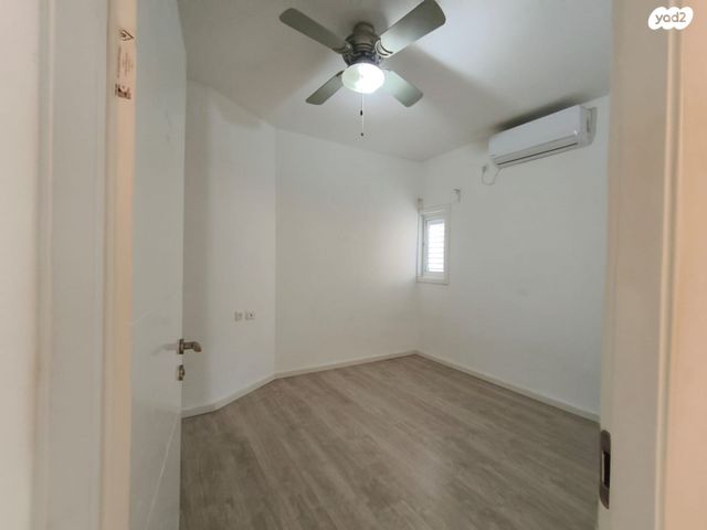 דירה, ש"י עגנון, רעננה